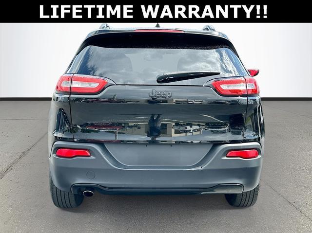 2017 jeep cherokee sport