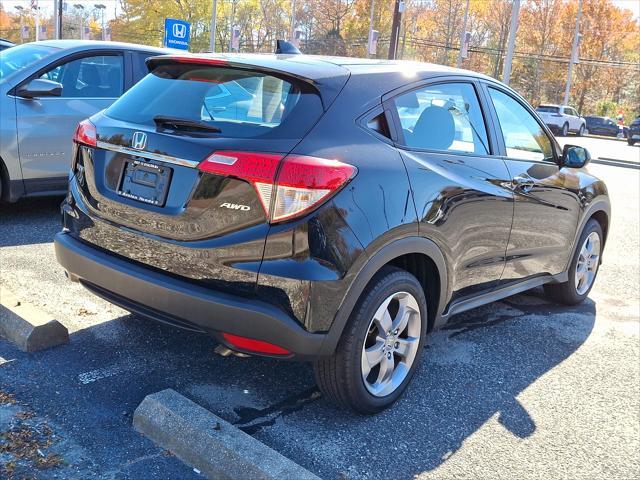 2022 honda hr-v lx