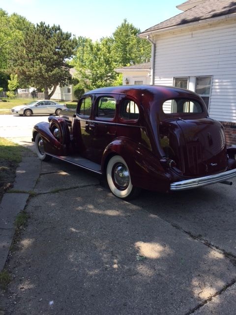 1936 cadillac