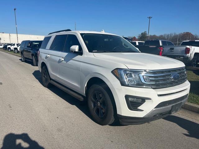 2021 ford expedition xlt
