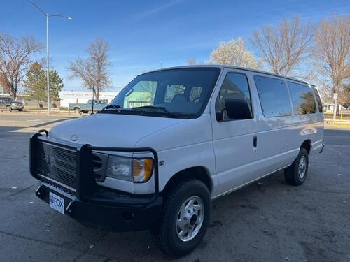 2001 ford econoline wagon base