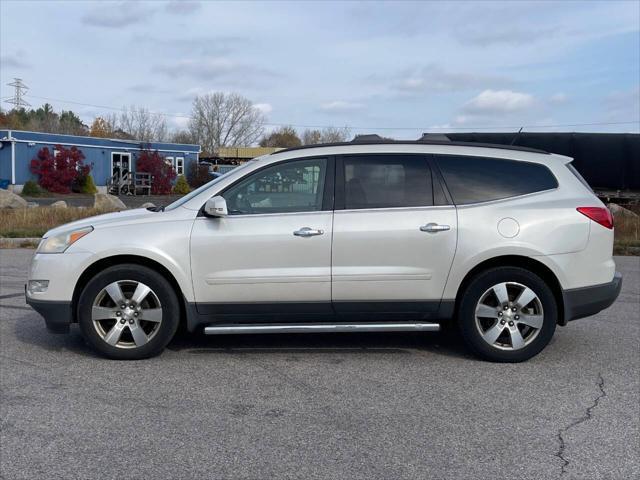 2011 chevrolet traverse lt