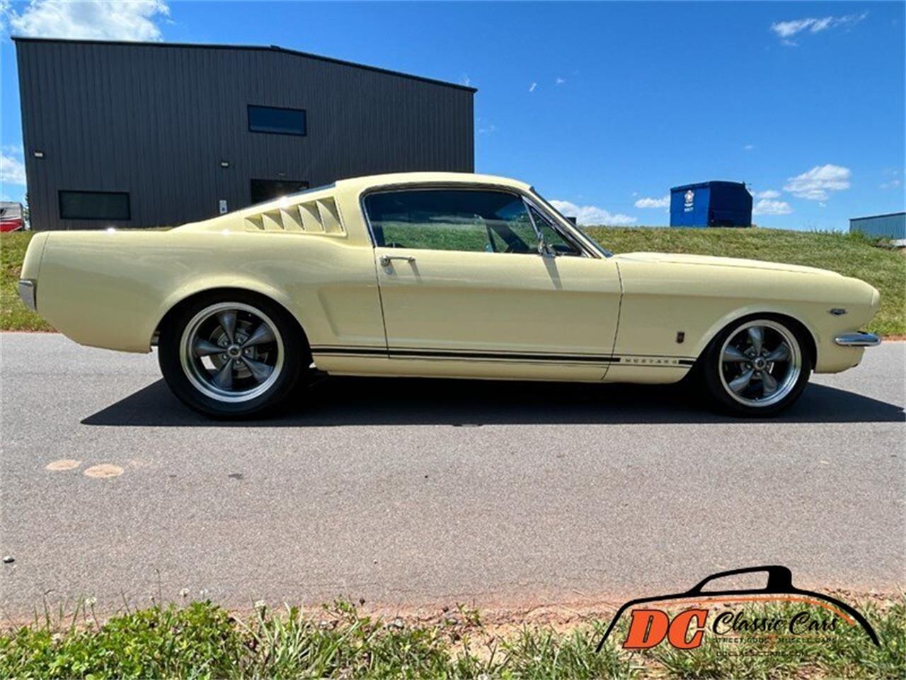 1966 ford mustang