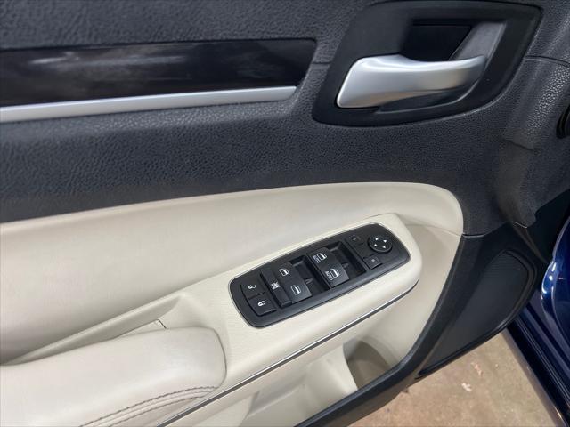 2015 chrysler 300 limited