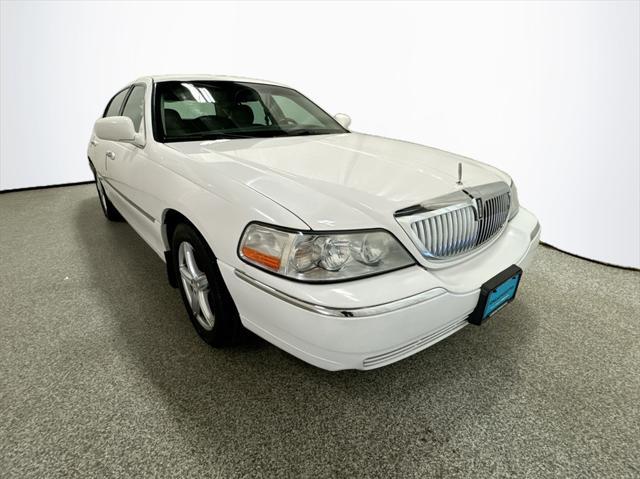 2009 lincoln town car signature