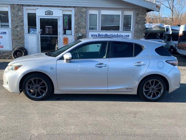2013 lexus ct 200h base