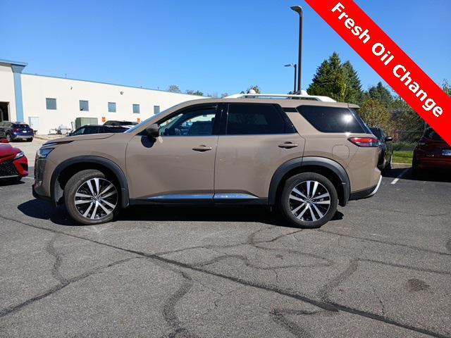 2023 nissan pathfinder platinum