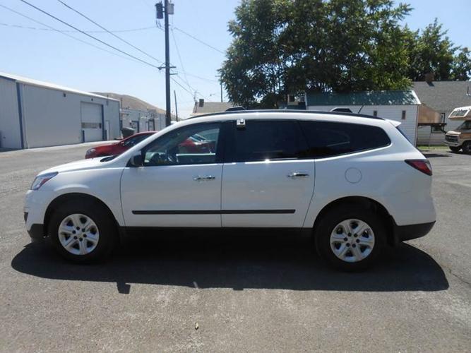 used 2016 chevrolet traverse awd ls union gap, wa 98903 for sale in sumach, washington
