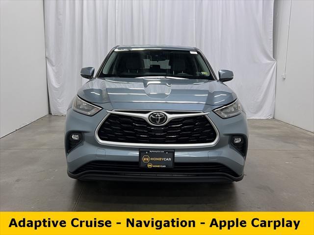 2020 toyota highlander le