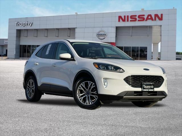 2022 ford escape sel