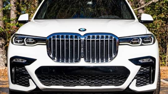 2022 BMW X7
