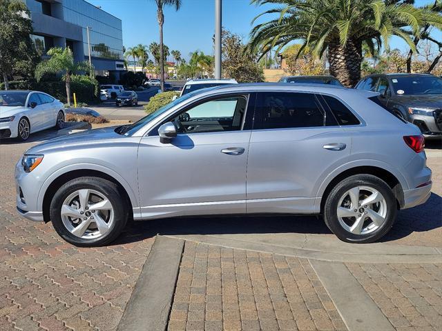 2022 audi q3 40 premium