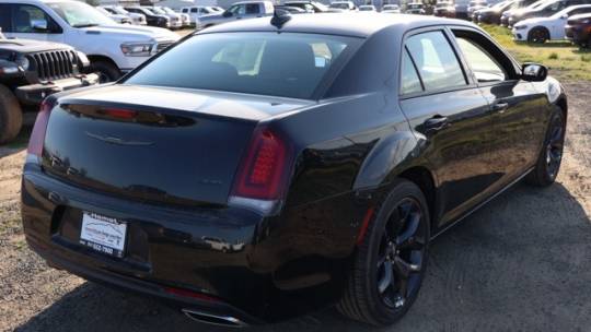 2023 Chrysler 300