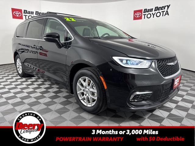 2022 chrysler pacifica touring-l