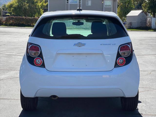 2016 chevrolet sonic lt