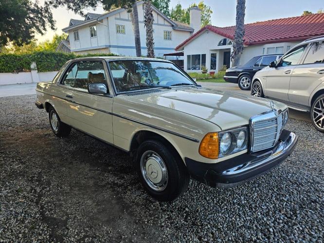 1979 mercedes-benz 300 in woodland hills, california