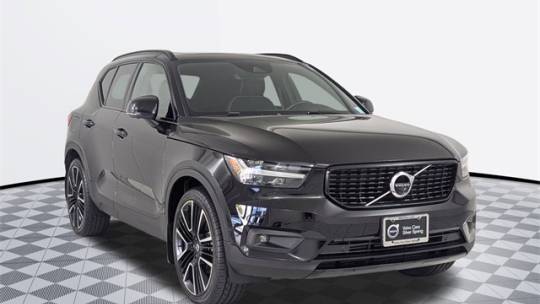 2021 volvo xc40 t5 r-design