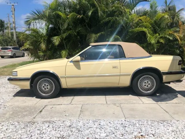1991 chrysler tc by maserati convertible 41,750 miles yellow 3.0l v6 sohc 12v a