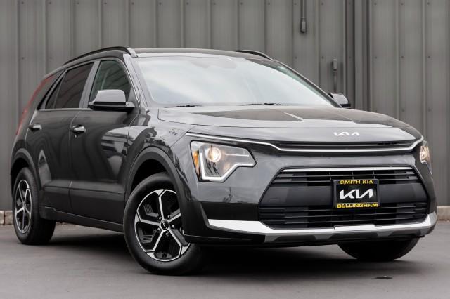 2024 kia niro lx