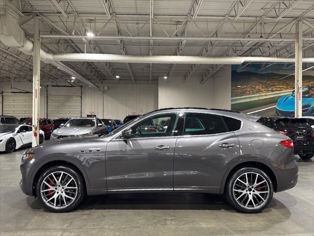 2017 maserati levante s