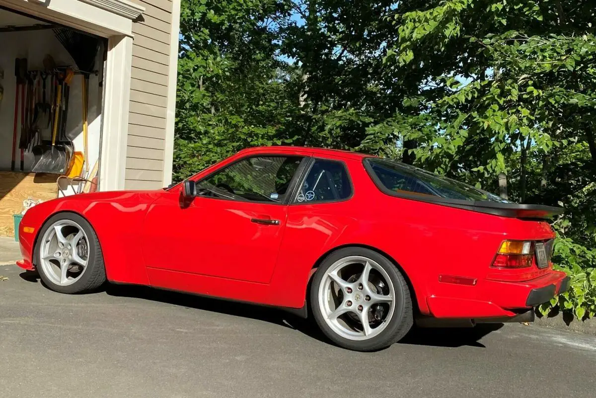 modified 1987 porsche 944 turbo