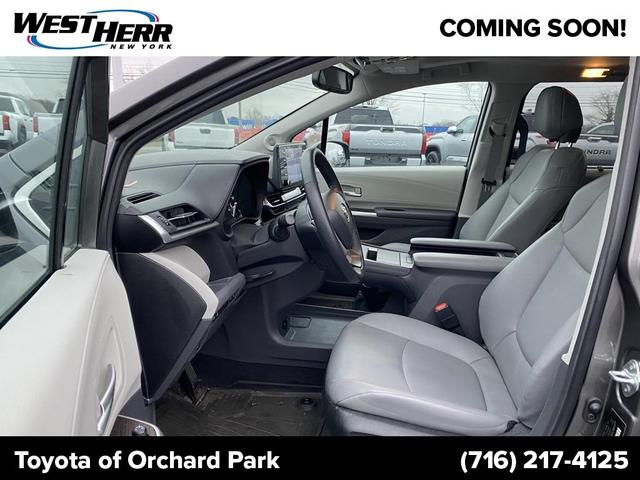 2024 toyota sienna xle