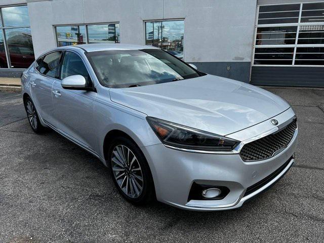 2017 kia cadenza premium