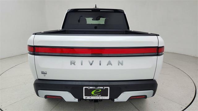 2025 rivian r1t adventure dual motor standard pack