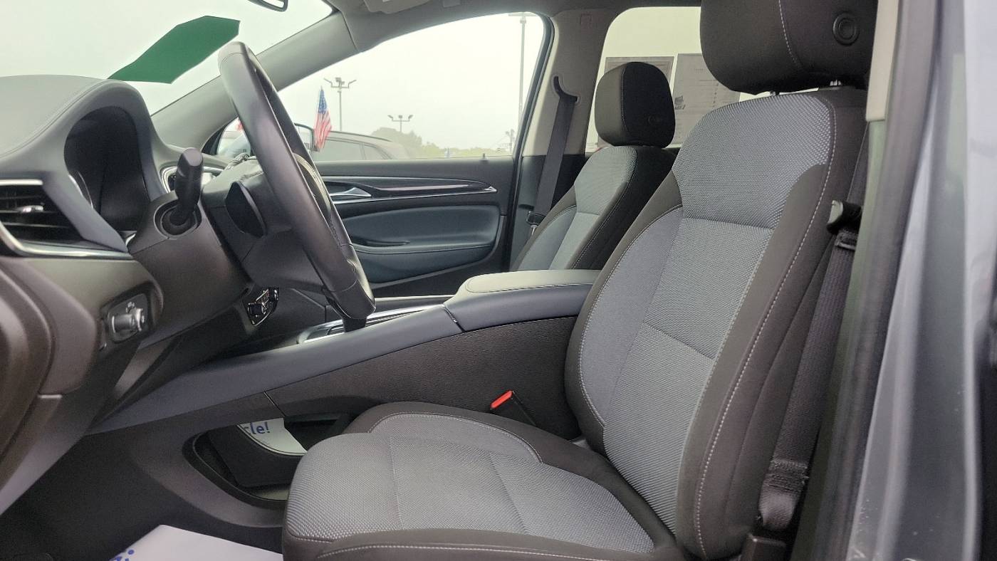 2021 buick enclave preferred