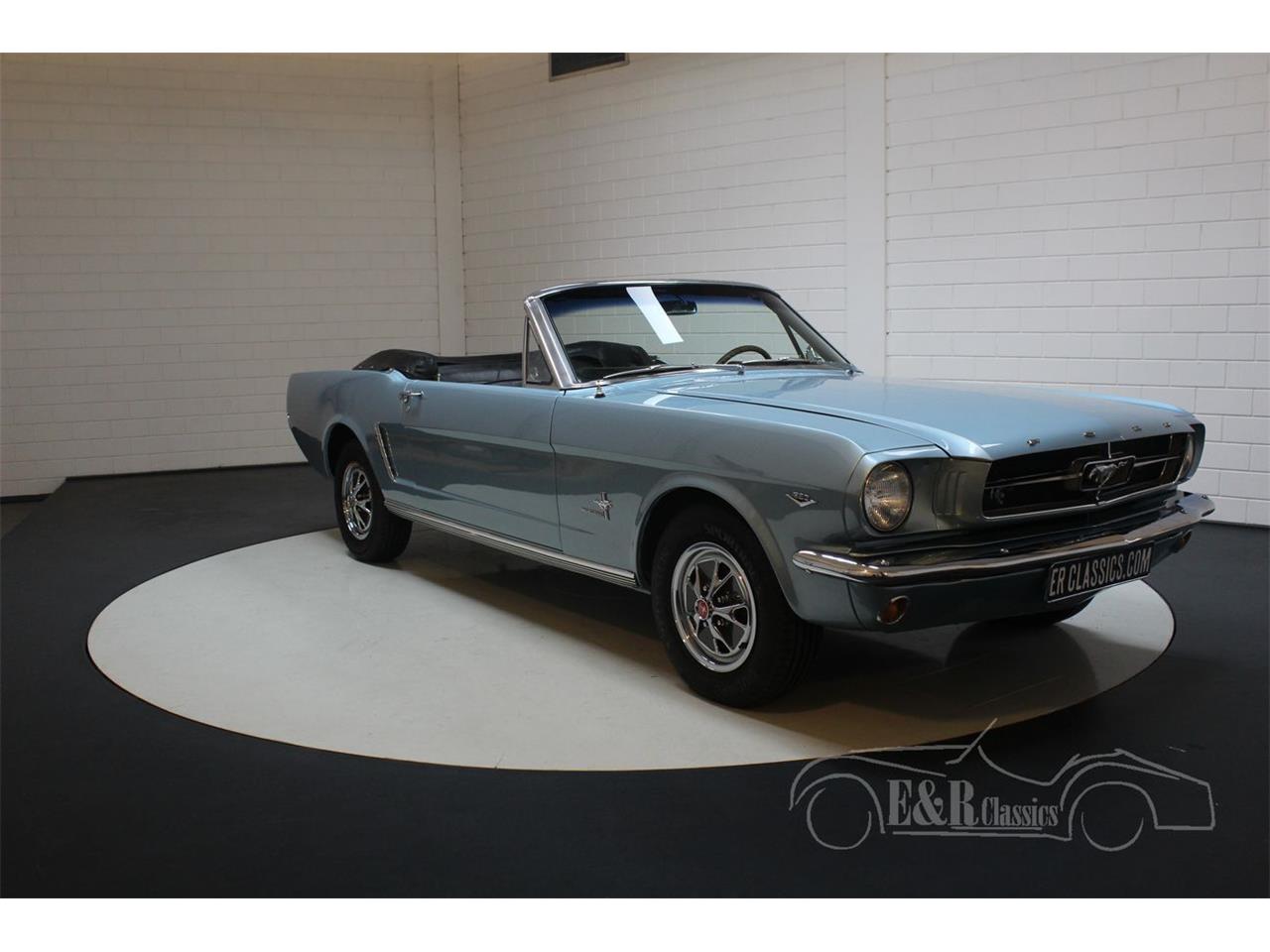 1965 ford mustang