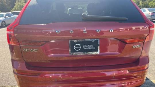 2022 volvo xc60 b5 momentum