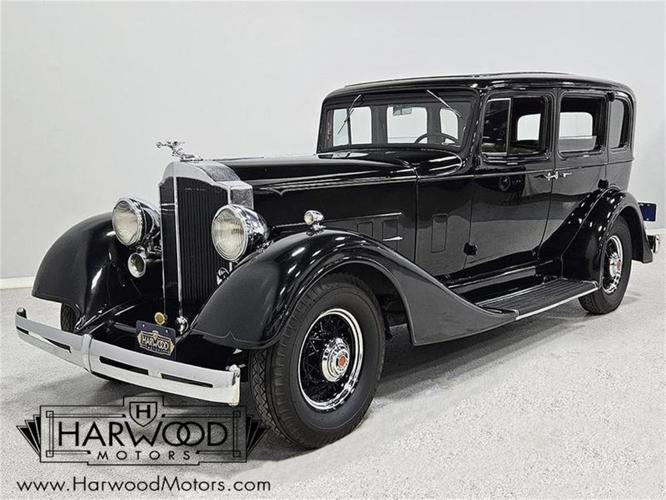 1934 packard sedan in macedonia, ohio