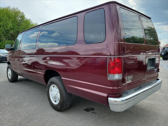 2004 ford e350 super duty xl wagon