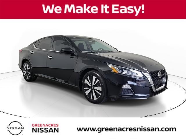 2022 nissan altima 2.5 sv