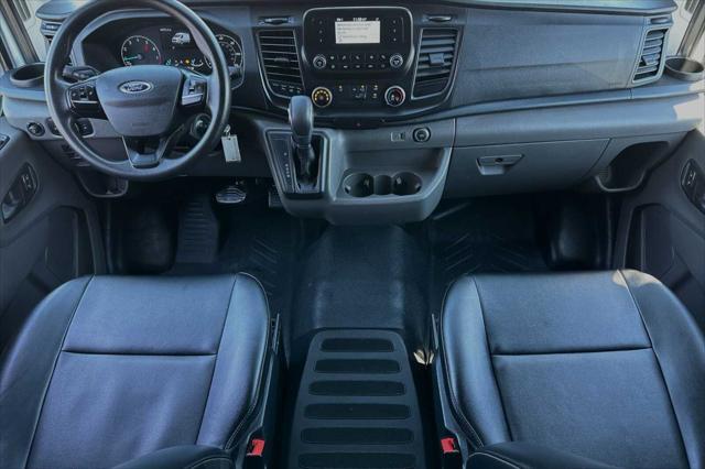 2022 ford transit-350 base