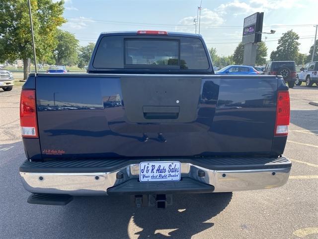 2012 nissan titan sv
