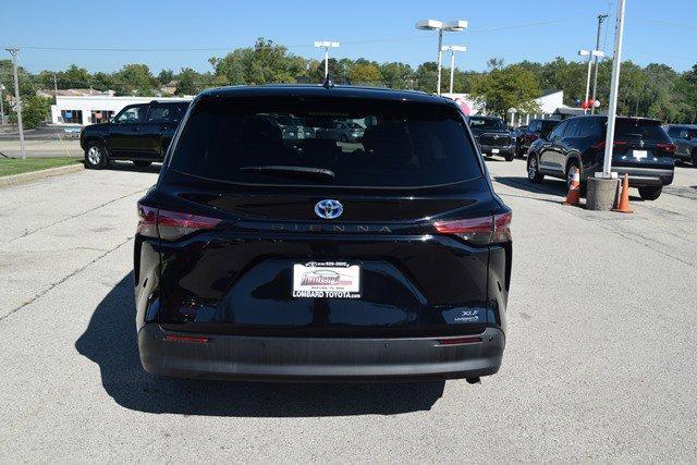 2022 toyota sienna xle 8 passenger