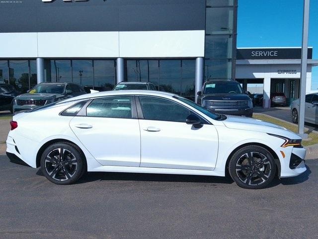 2024 kia k5 gt-line