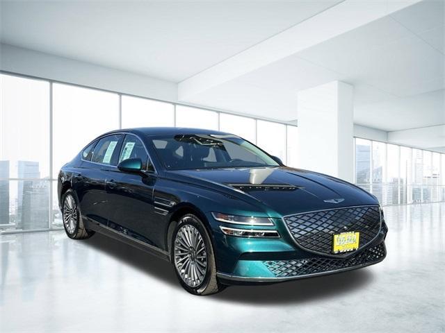 2023 genesis electrified g80 base