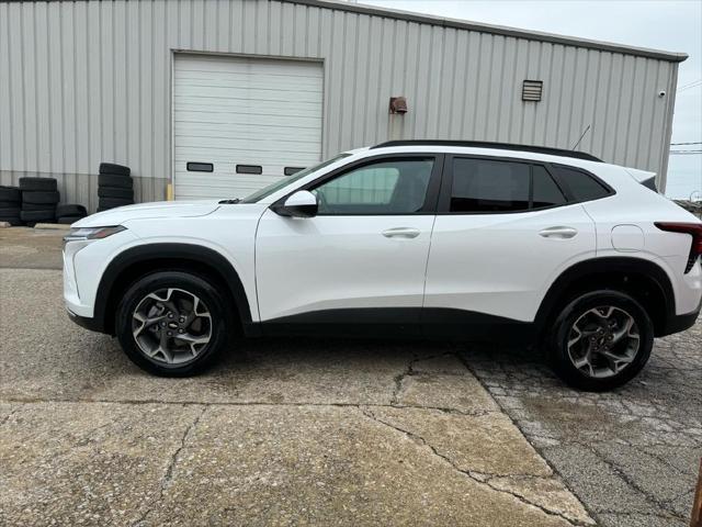2025 chevrolet trax lt