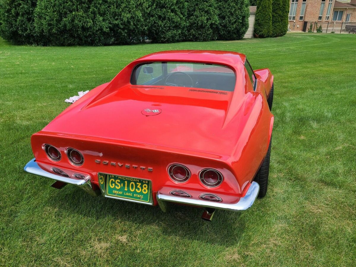 1968 chevrolet corvette stingray sportscar red