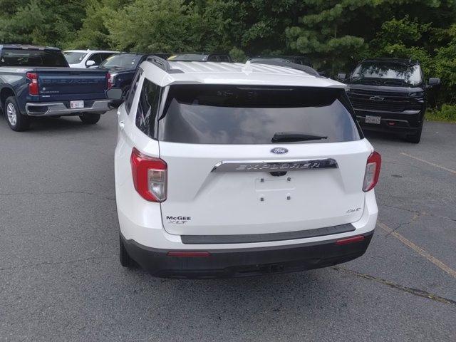 2021 ford explorer xlt