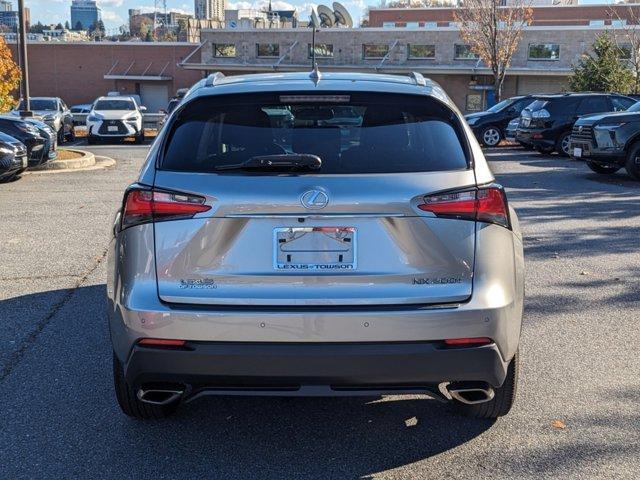 2017 lexus nx 200t base