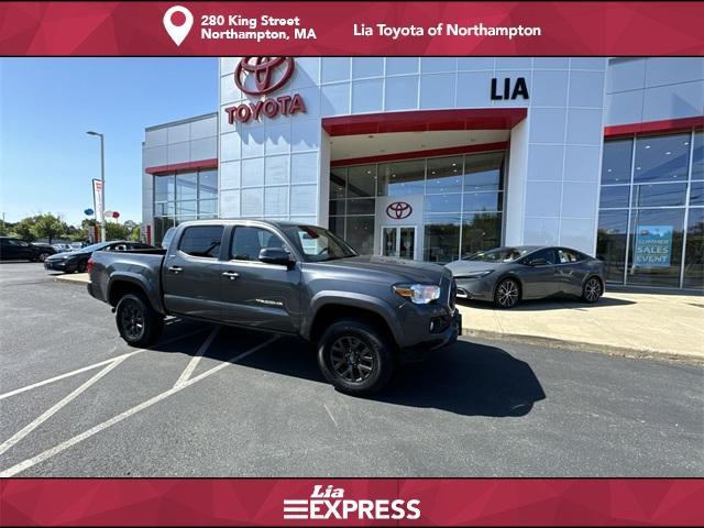 2022 toyota tacoma sr5