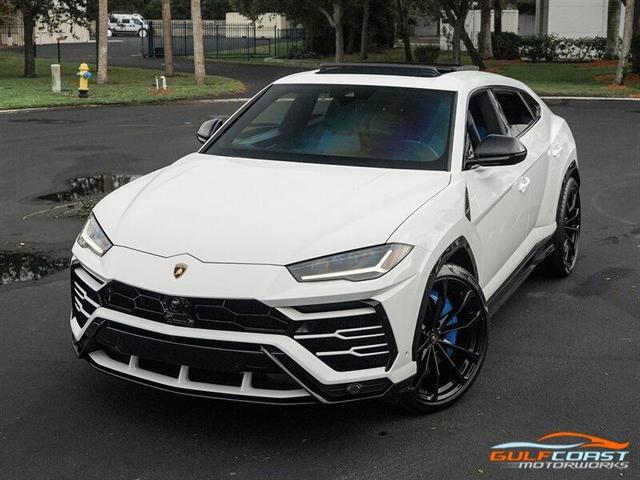 2020 lamborghini urus base