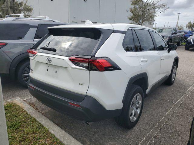 2023 toyota rav4 le
