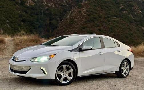 2017 chevrolet volt