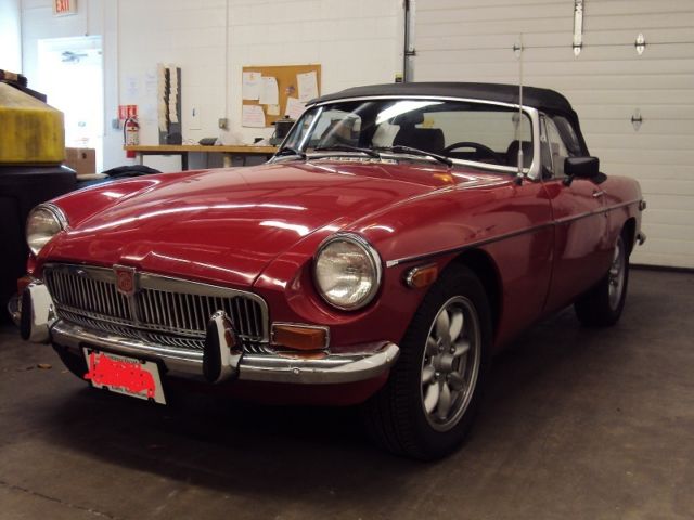 mg : mgb convertible 1978 with 79,000 miles