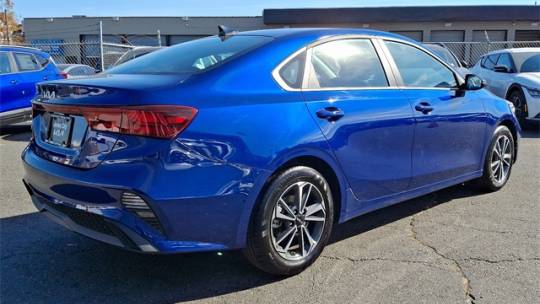 2024 kia forte lxs