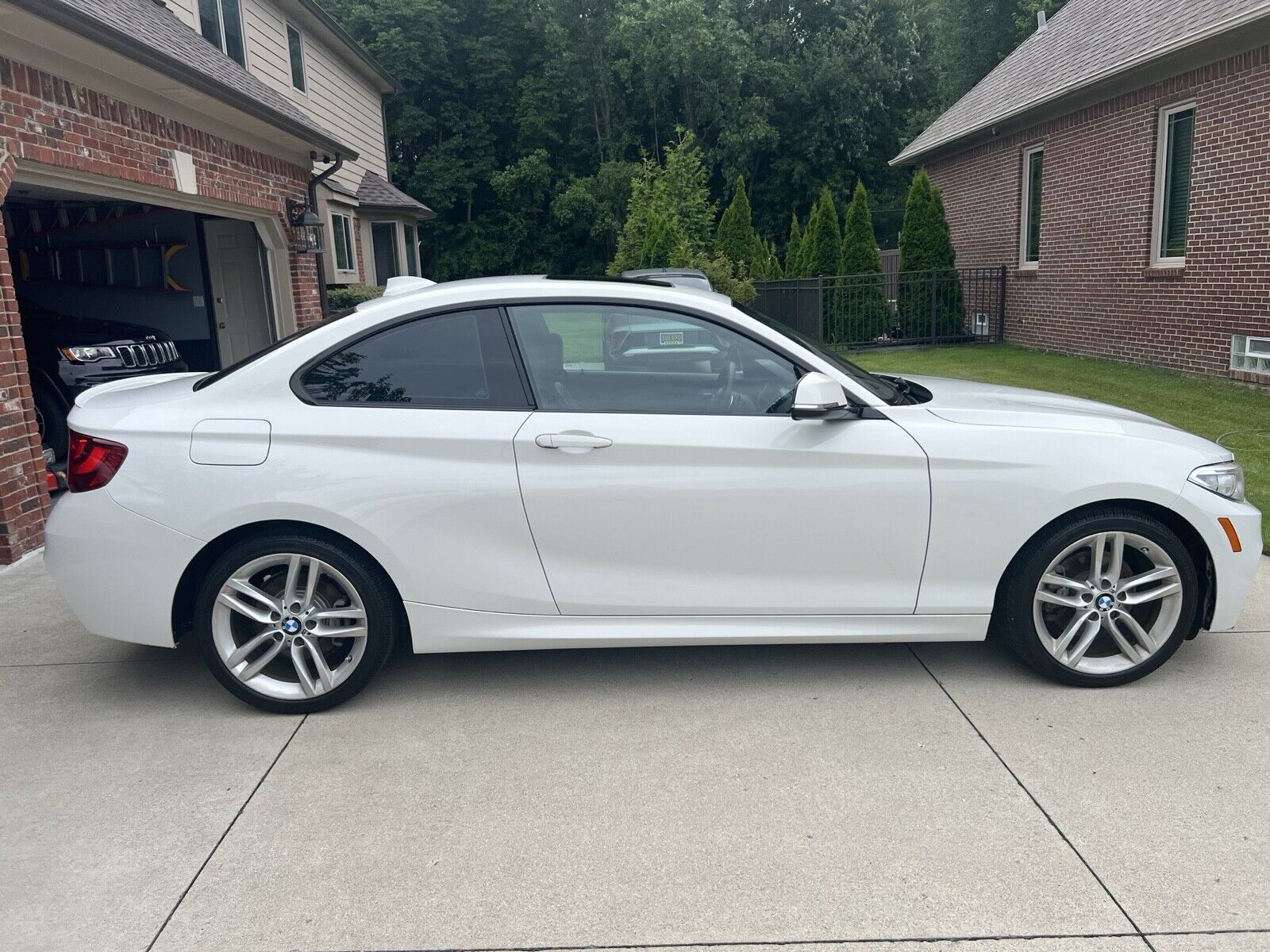 2016 bmw 2-series 228i xdrive (awd)